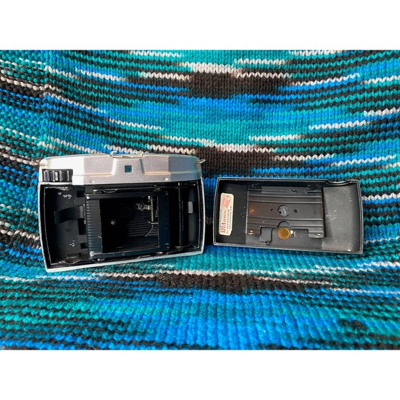 Ansco Lancer 127 camera - Picture 7 of 9